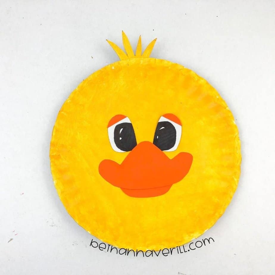 Yellow crown attached behind the top of the duck