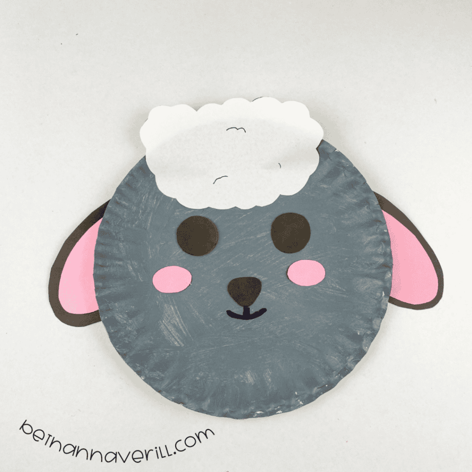 Finished paper plate sheep craft with white wool on top
