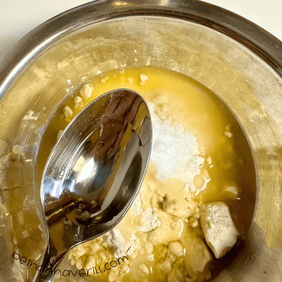 Spoonful of vegetable oil added to the green tea playdough mixture