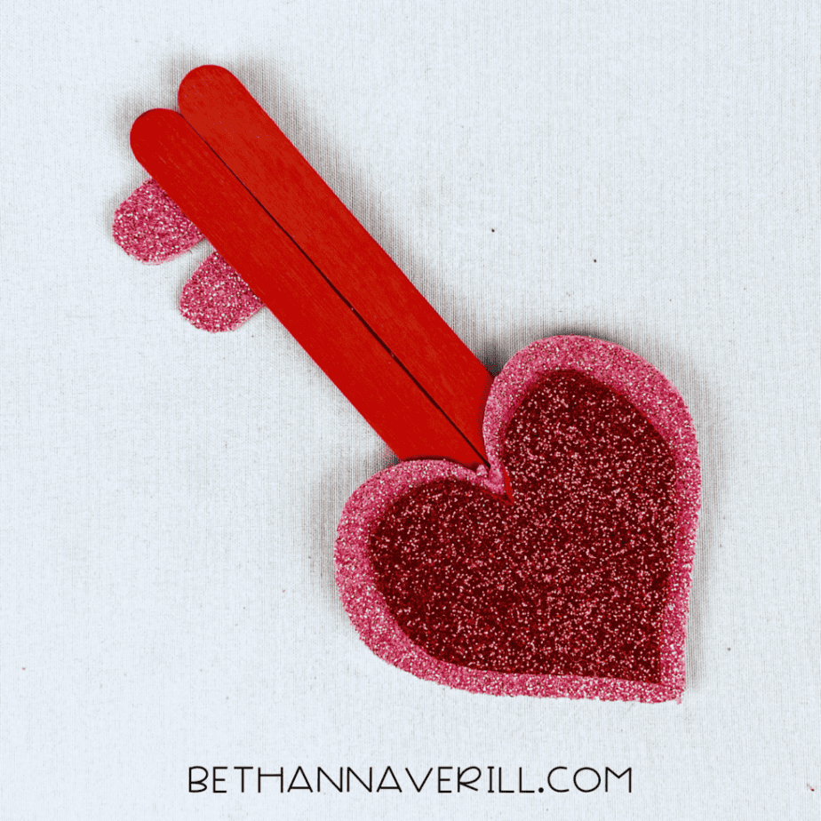 Finished Valentine’s Day heart key craft