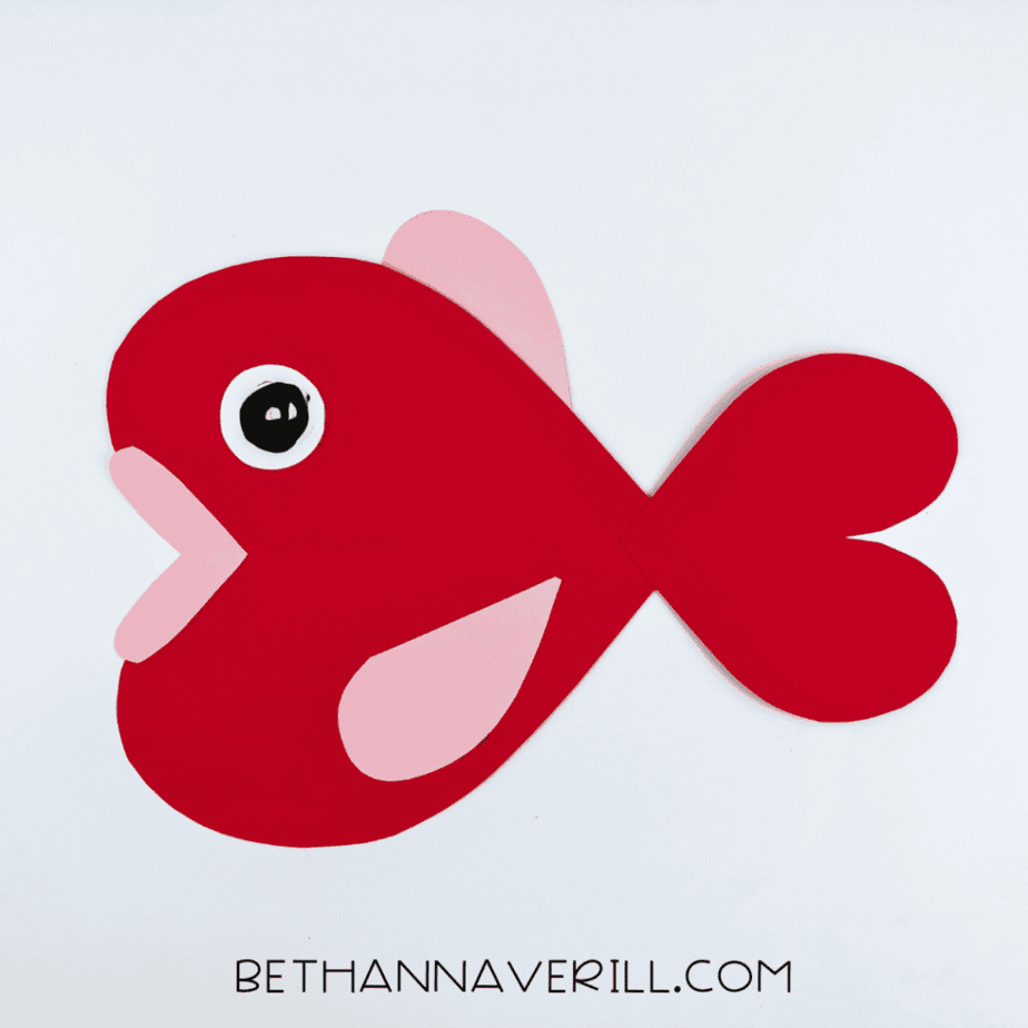 Finished Valentine’s Day heart fish craft