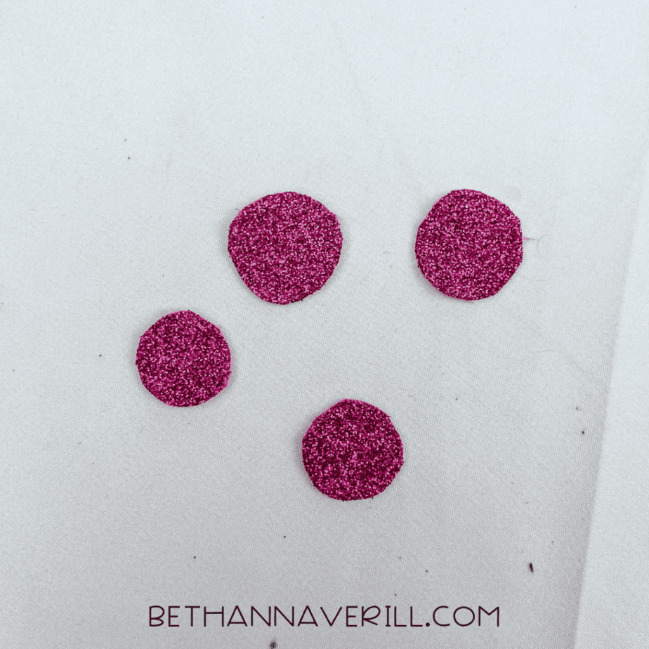 Sparkly pink paper circles