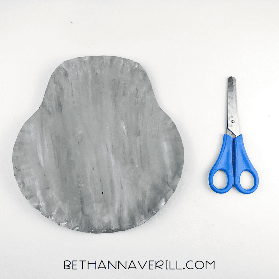 One painted plate cut into a koala head shape with rounded top and wide sides.