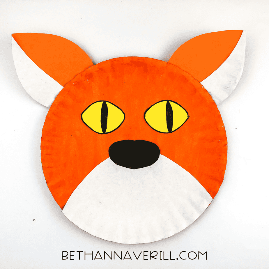 Paper plate tiger craft for kids.