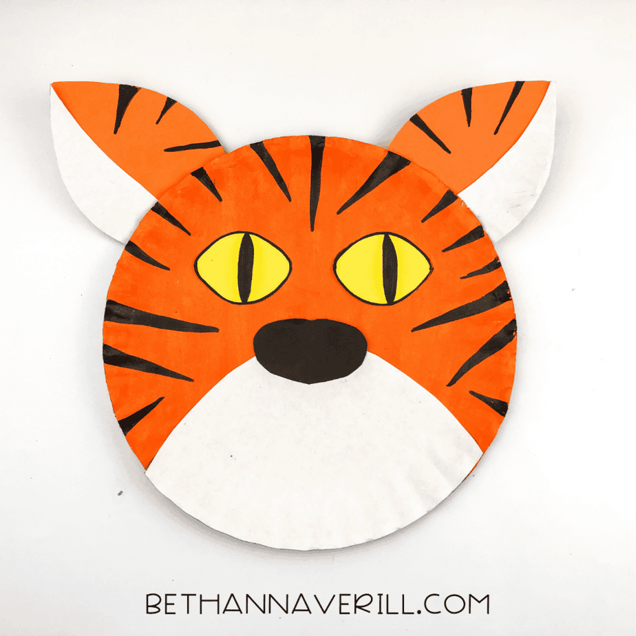 Paper plate tiger craft for kids.