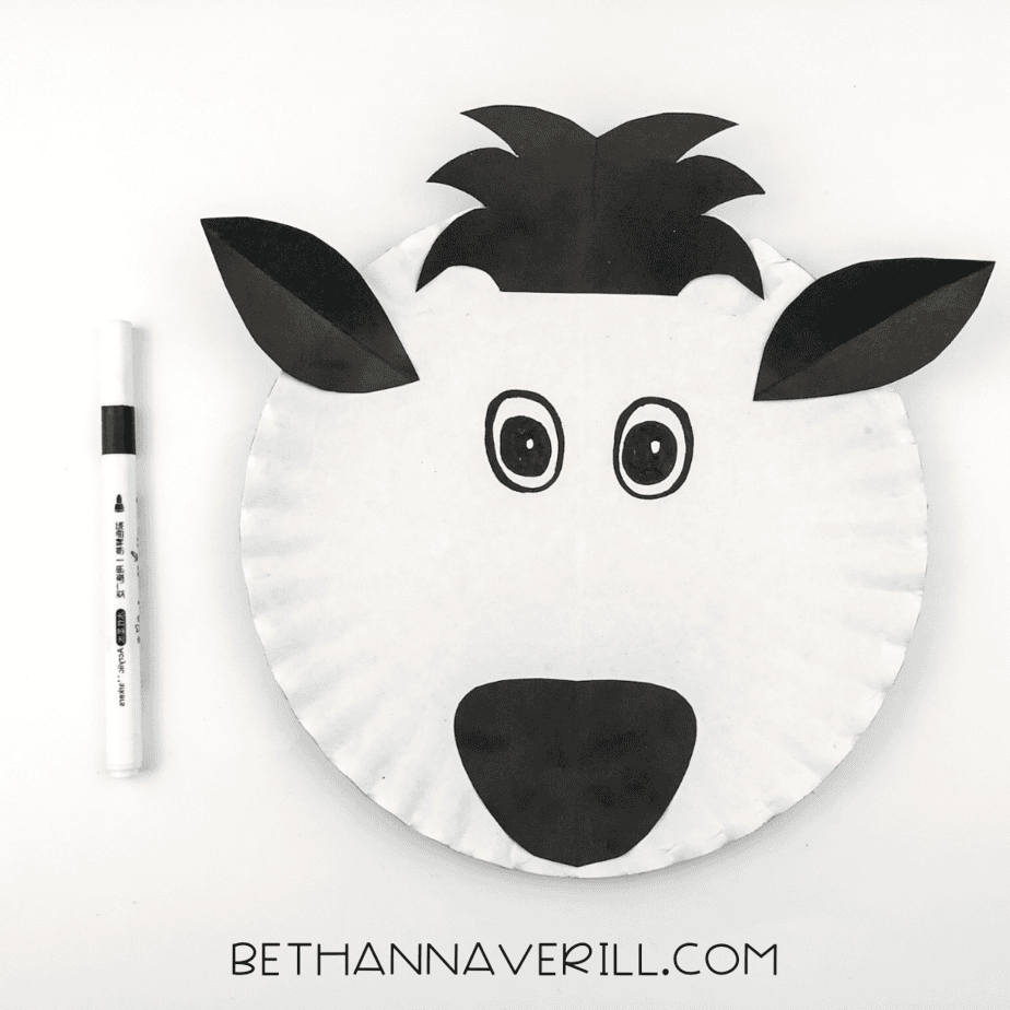 zebra paper plate craft step 7