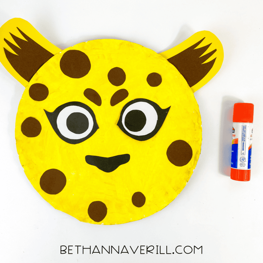 cheetah's nose and eyebrows added