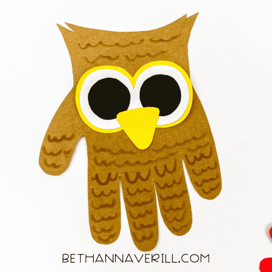 Final decorated owl handprint craft