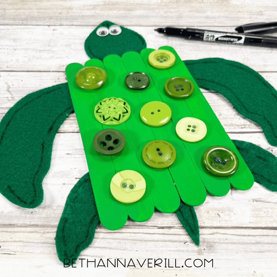 turtle craft stick project step 8