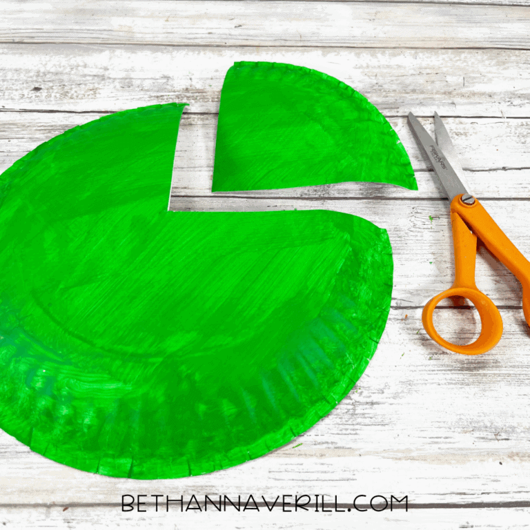 3D Christmas Tree Paper Plate Craft | Beth Ann Averill