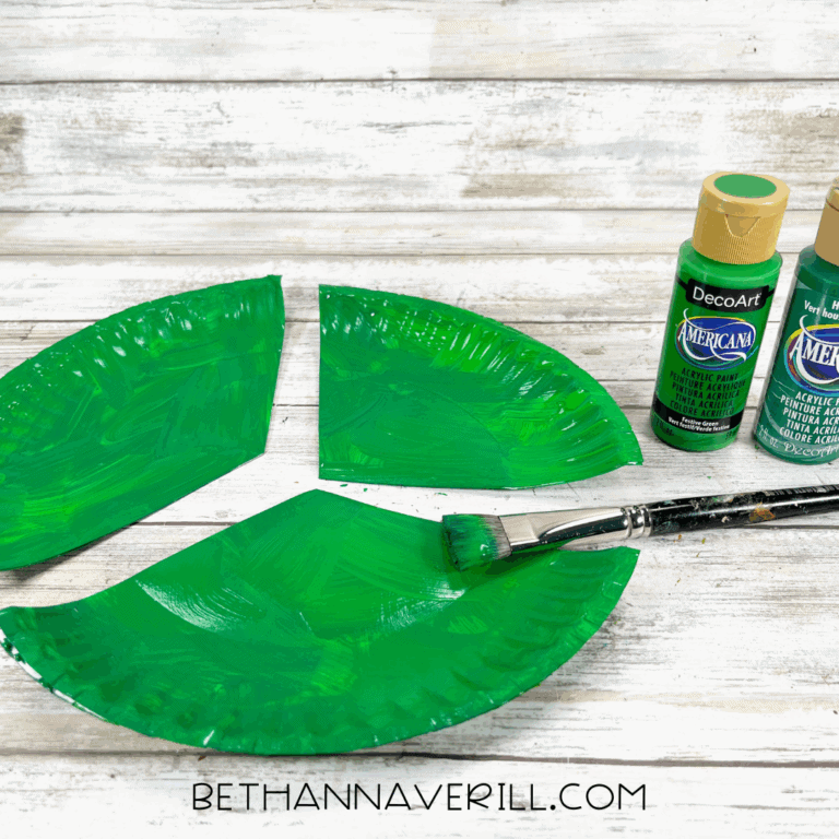 Paper Plate Christmas Tree Craft | Beth Ann Averill