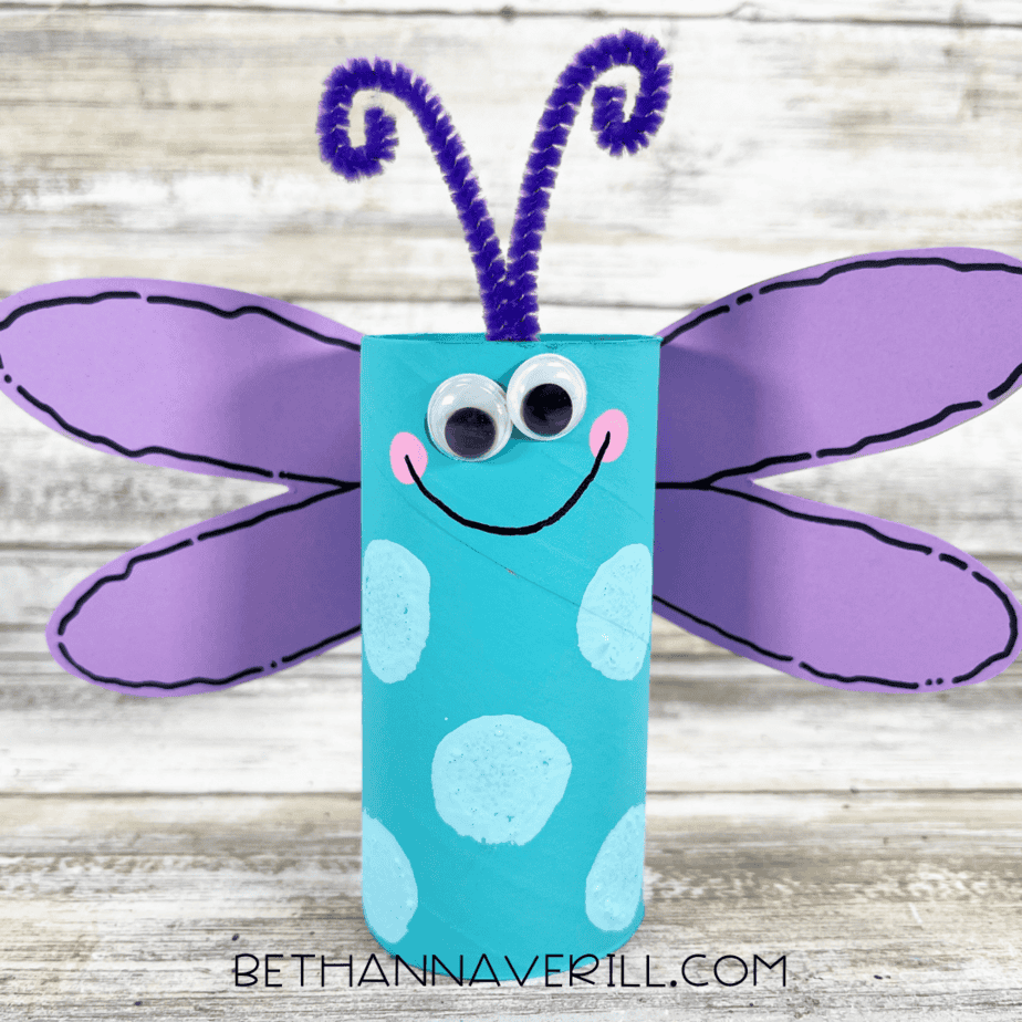 finished dragonfly paper roll craft