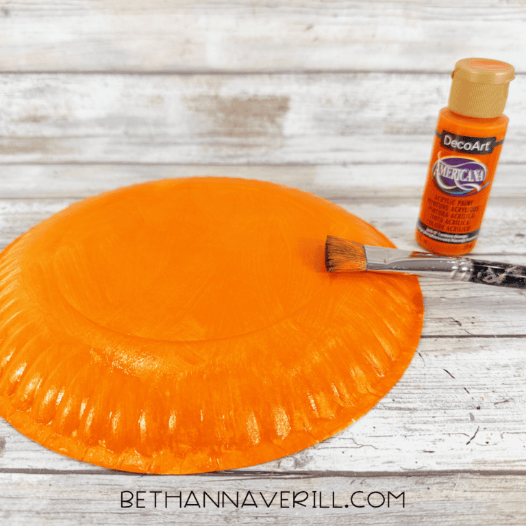 Paper Plate Autumn Leaves Craft for Kids | Beth Ann Averill